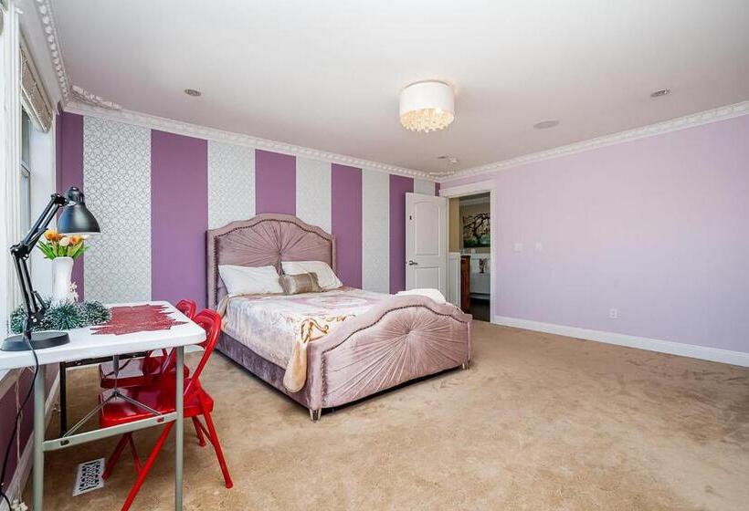 Люкс Кровать Кинг, The Empress Palace