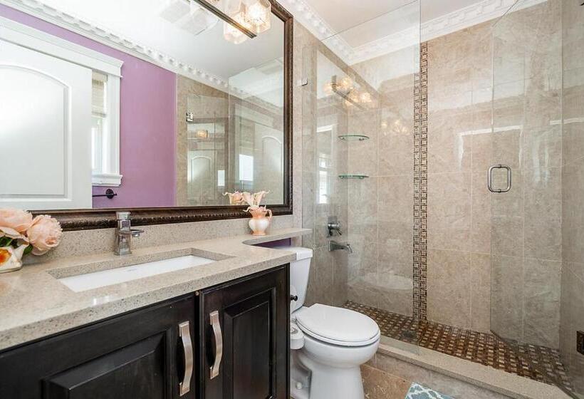 Люкс Кровать Кинг, The Empress Palace