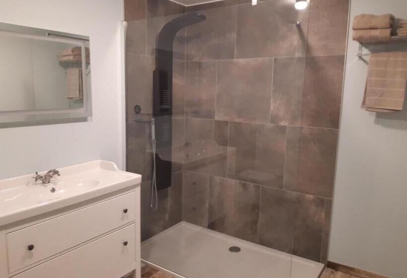 غرفة سوبيريور, Les Chambres De La Fontaine De Brul