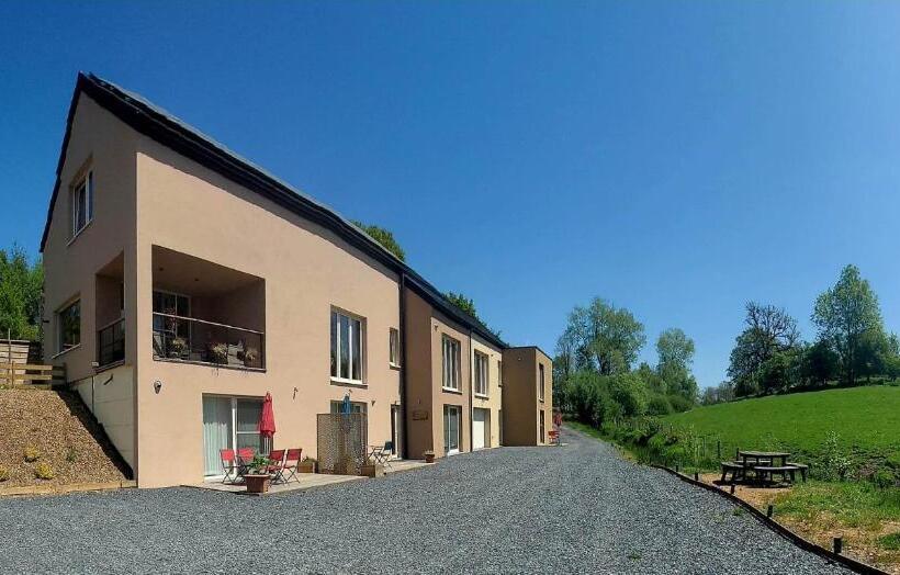 غرفة سوبيريور, Les Chambres De La Fontaine De Brul