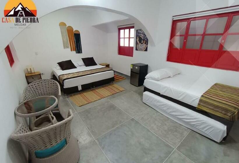 Полулюкс, Boutique Casa De Piedra