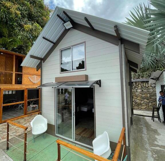 Семейное Бунгало, Boutique Casa De Piedra