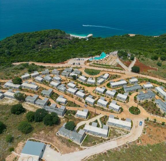 ‫فيلا غرفة نوم واحدة, Arameras Beach Resort