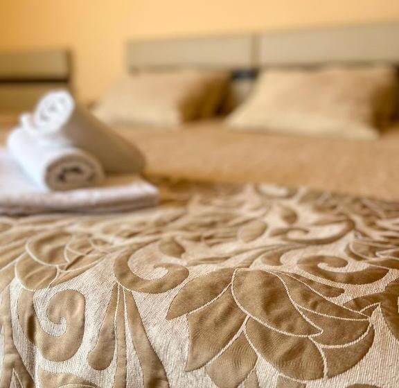 バルコニー付きスタンダードルーム, хотел кристал