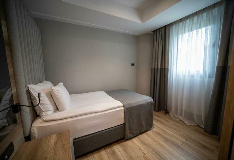 ファミリールーム, Seven For Life Thermal