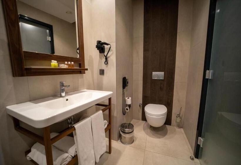 スーペリアールーム, Seven For Life Thermal