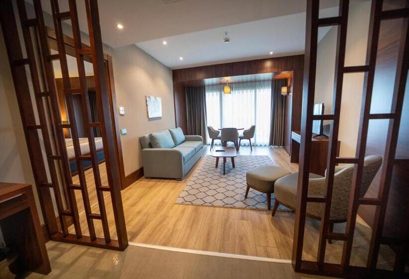 バルコニー付きスタンダードルーム, Seven For Life Thermal