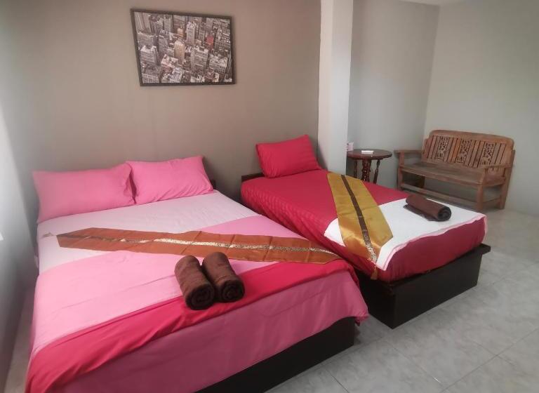 Номер Стандарт, Haadrin Village Fullmoon