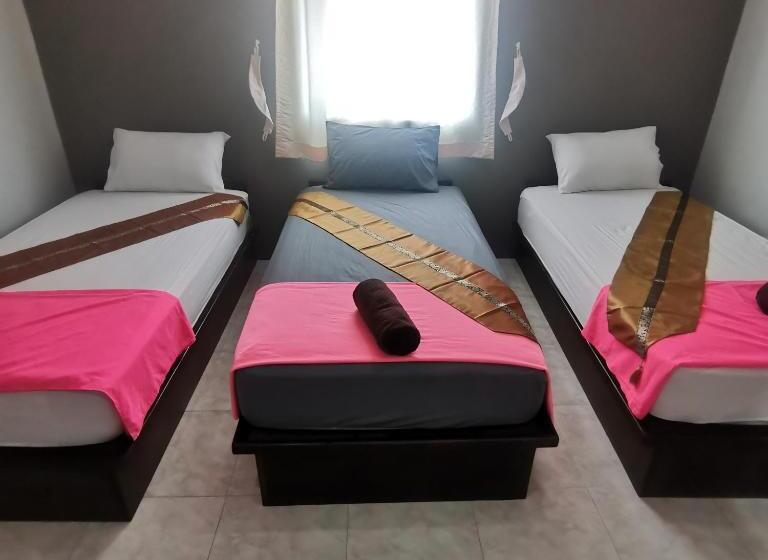 Номер Стандарт Трехместный, Haadrin Village Fullmoon