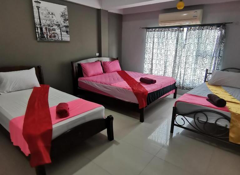 Четырехместный Номер Стандарт, Haadrin Village Fullmoon