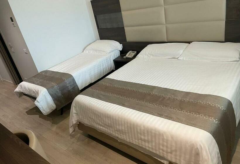 اتاق لوکس سه تخته, Luxuryprato