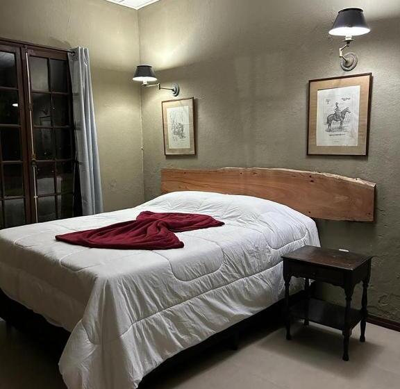 スイート, Pousada Charqueada Costa Do Abolengo