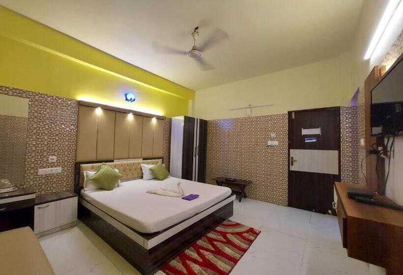 디럭스 룸 측면 바다 전망, Hindusthan Inn   On Beach