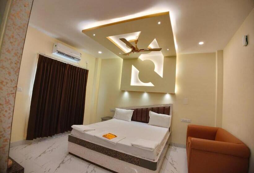 수피리어 룸, Hindusthan Inn   On Beach