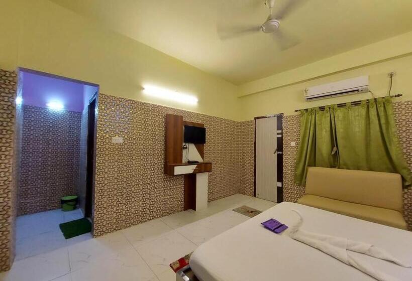 バルコニー付きデラックスルーム, Hindusthan Inn   On Beach
