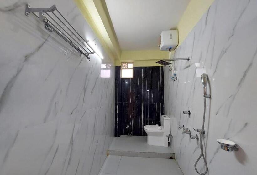 스탠다드 룸 킹사이즈 침대, Hindusthan Inn   On Beach