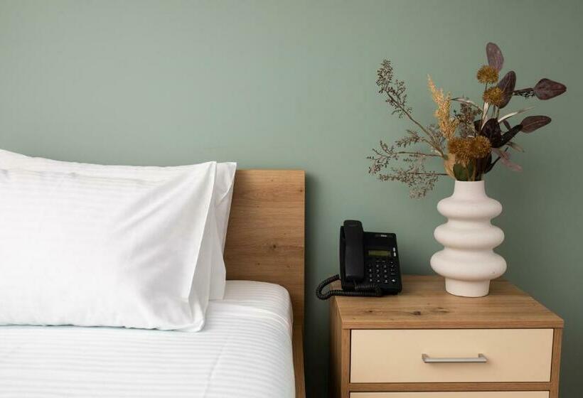 اتاق استاندارد یک نفره, Nordic Resort