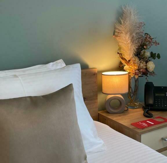 اتاق استاندارد یک نفره, Nordic Resort