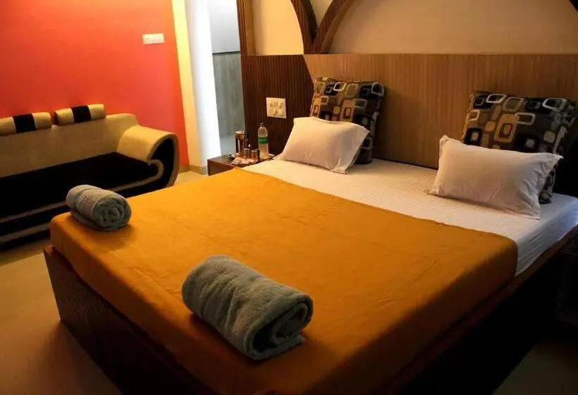 デラックスルーム, Malhar Palace