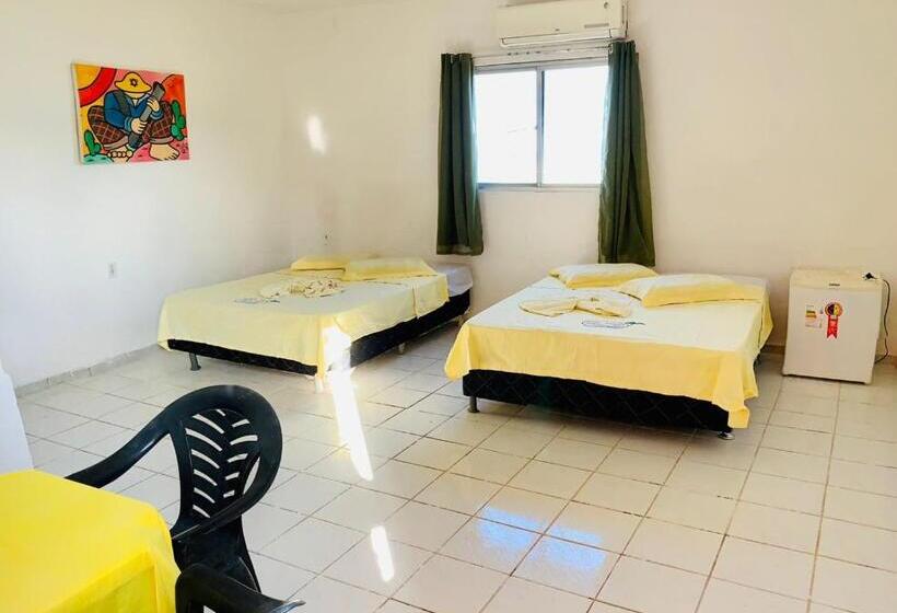 חדר סטנדרט לארבעה נוף לים, Pousada Beira Mar