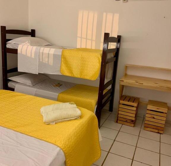 חדר פרמיום לארבעה, Pousada Beira Mar