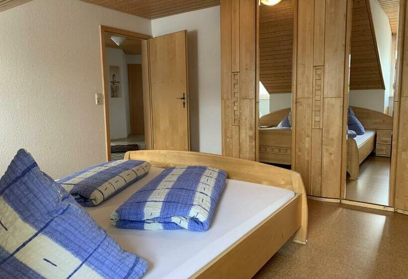 آپارتمان 1 خوابه با بالکن, Landgasthaus Zum Kreuz Gbr