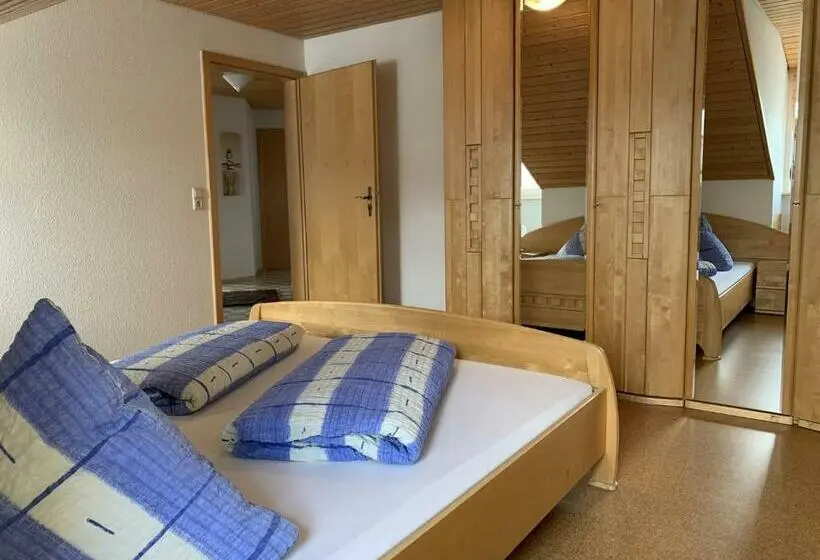 バルコニー付き１ベッドルームアパートメント, Landgasthaus Zum Kreuz Gbr