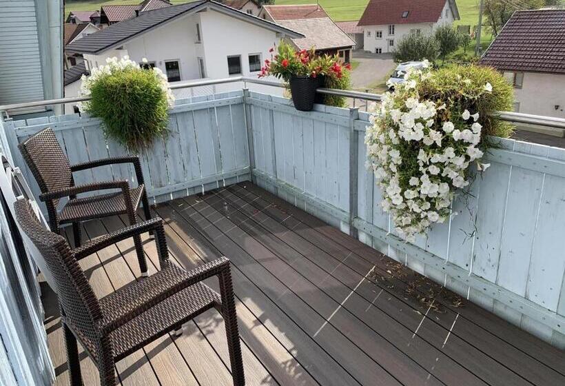 آپارتمان 1 خوابه با بالکن, Landgasthaus Zum Kreuz Gbr