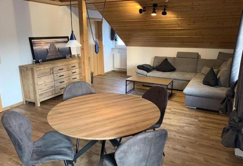 آپارتمان 1 خوابه با بالکن, Landgasthaus Zum Kreuz Gbr