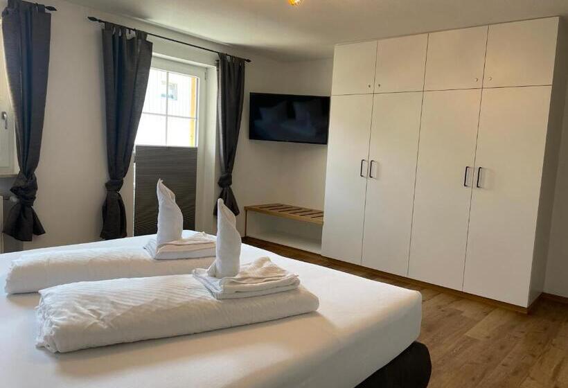 آپارتمان 1 خوابه با بالکن, Landgasthaus Zum Kreuz Gbr