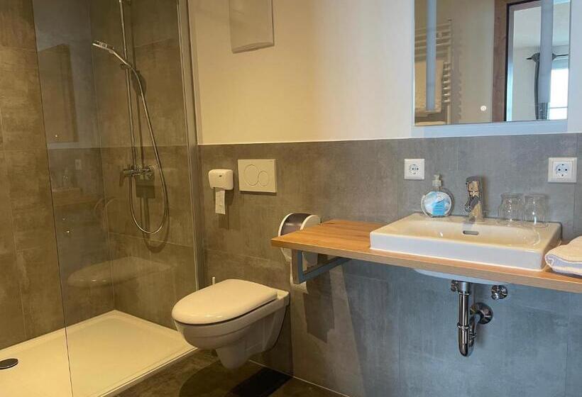 اتاق استاندارد, Landgasthaus Zum Kreuz Gbr