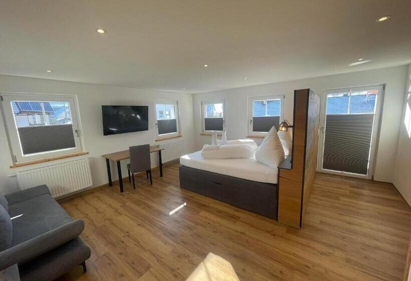 آپارتمان 1 خوابه با بالکن, Landgasthaus Zum Kreuz Gbr