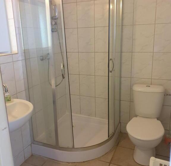 דירה בת חדר שינה 1 עם מרפסת, Apartmány Viola