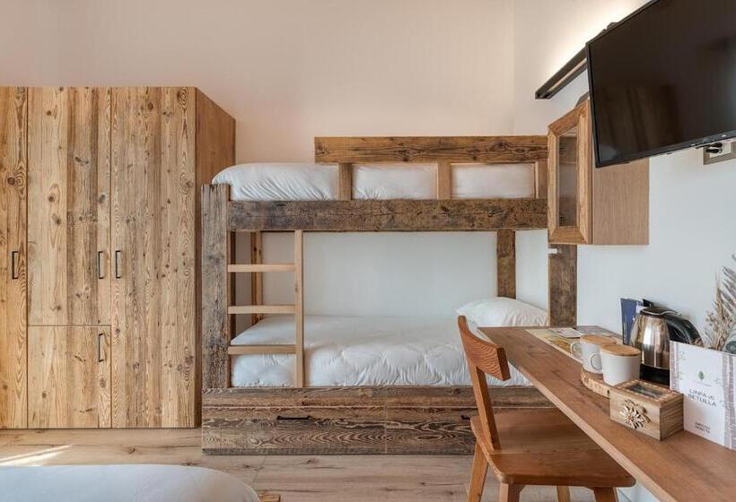 اتاق استاندارد چهارنفره با بالکن, Agritur Maso Librar