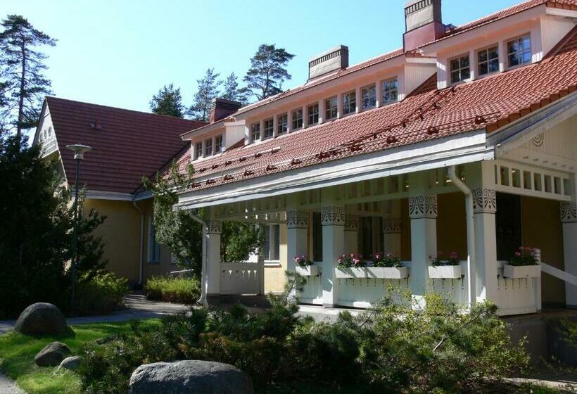 Номер Economy, Li Tiiliriihi