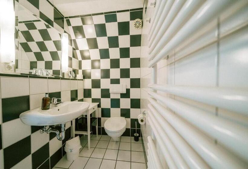 디럭스 룸 산전망, Haus Till E