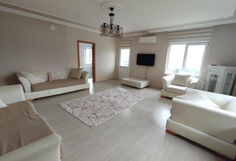 Villa 1 Camera da Letto Vista Giardino, Vi̇lla Devor