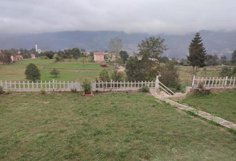 Villa 1 Camera da Letto Vista Giardino, Vi̇lla Devor