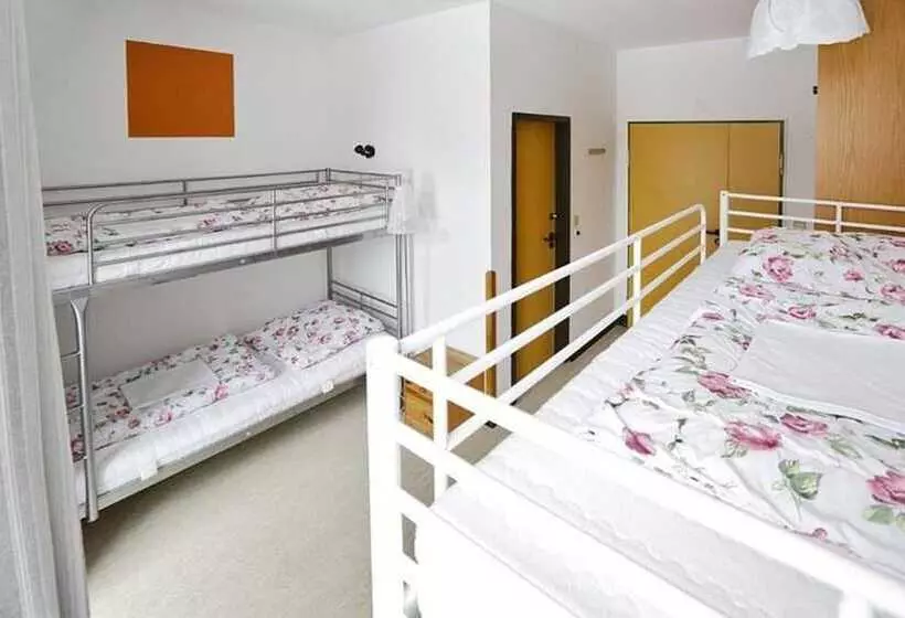 浴室共有スタンダード４人用ルーム, Hostel Flensburg