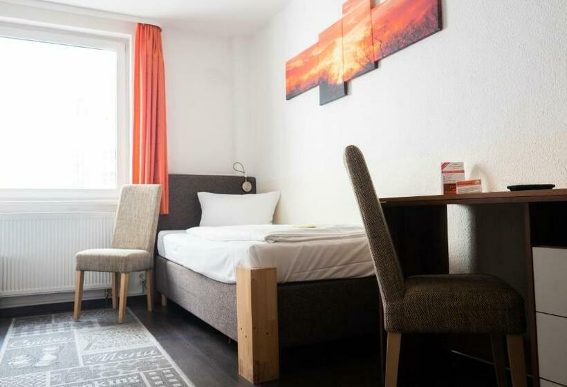 标准单人间, Aalreuse