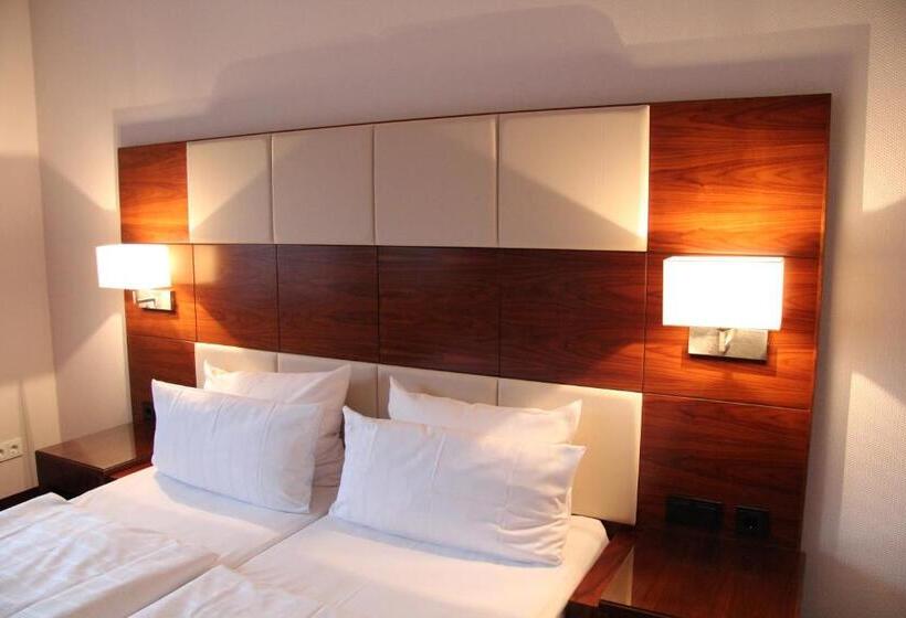 スタンダードルーム, Adena