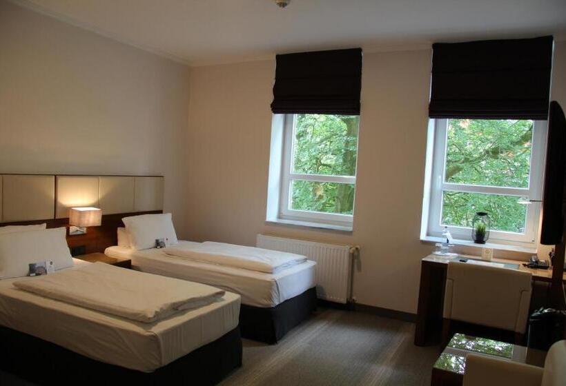 スタンダードルーム, Adena