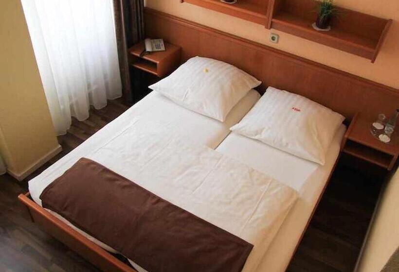 اتاق استاندارد, Columbia