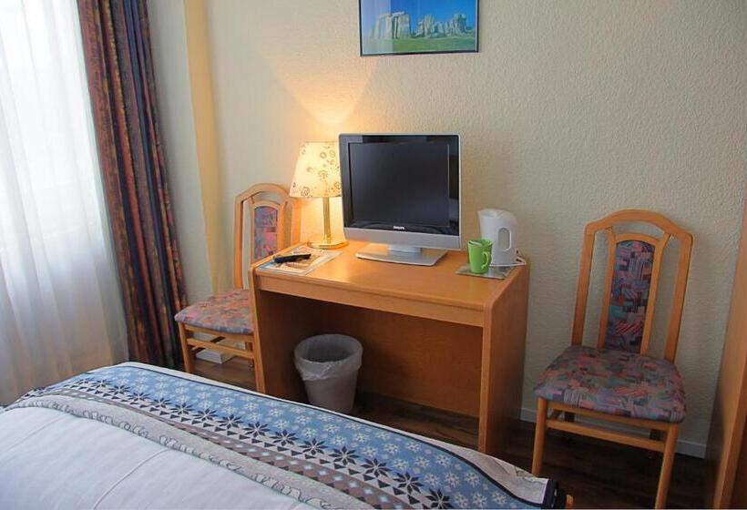 اتاق راحتی یک تخته, Columbia