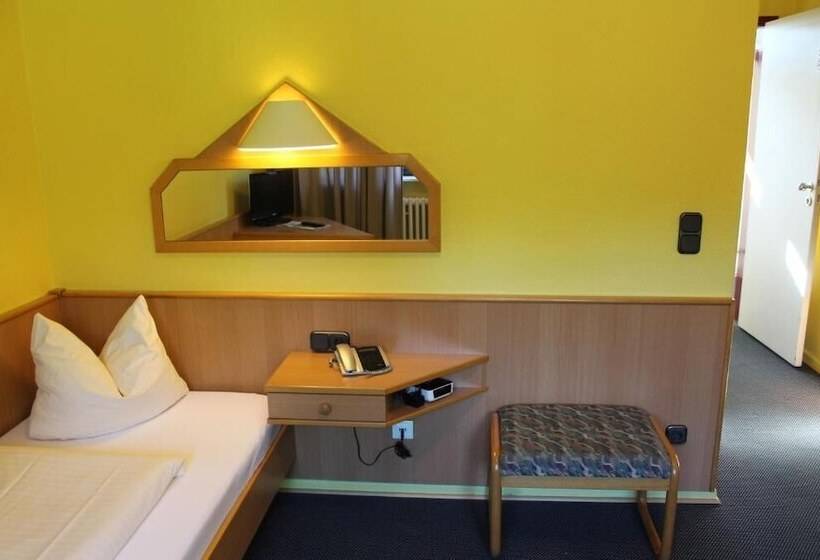 اتاق استاندارد یک نفره, Grunewald