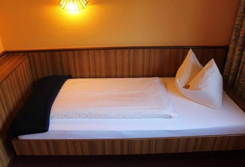 اتاق استاندارد یک نفره, Grunewald