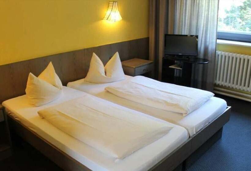 اتاق استاندارد, Grunewald