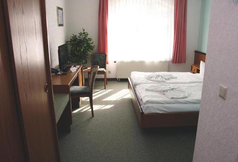 标准间, Heidekrug