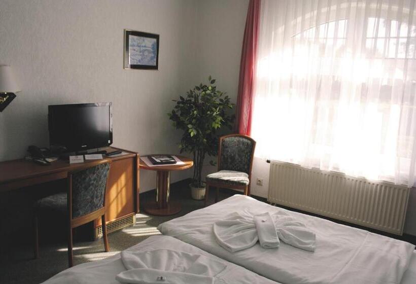 标准间, Heidekrug