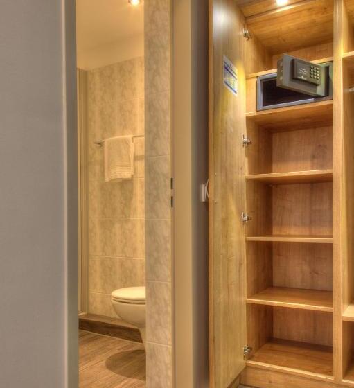 싱글 디럭스 룸, Kreuzer